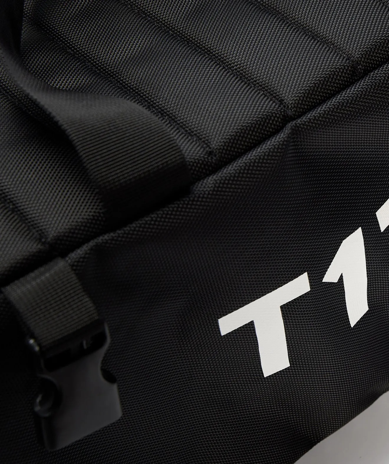 T1TAN Sac de sport noir- Sacs