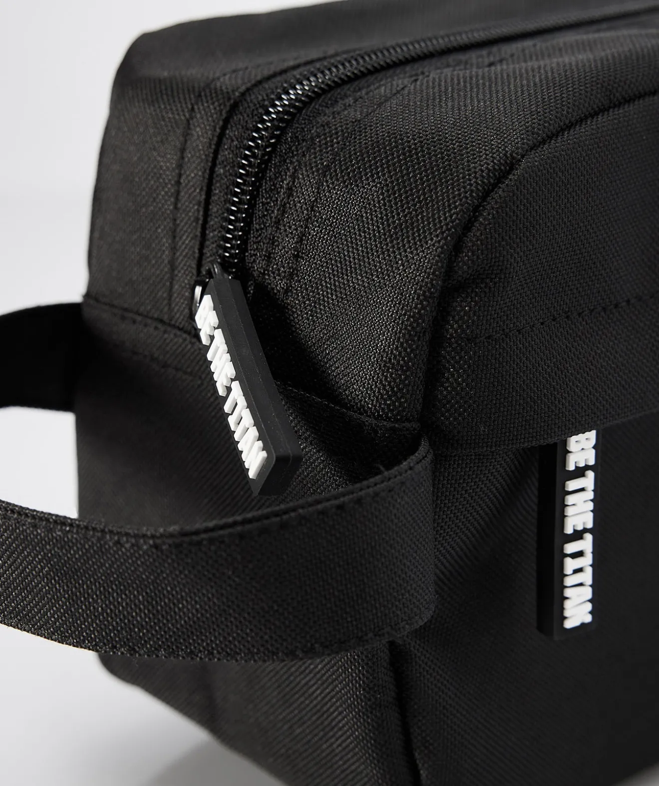 T1TAN Trousse de Toilette- Sacs